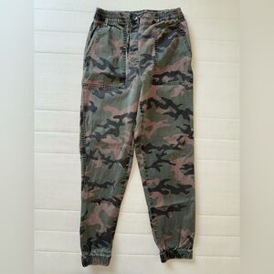 Cotton On Camouflage Pants